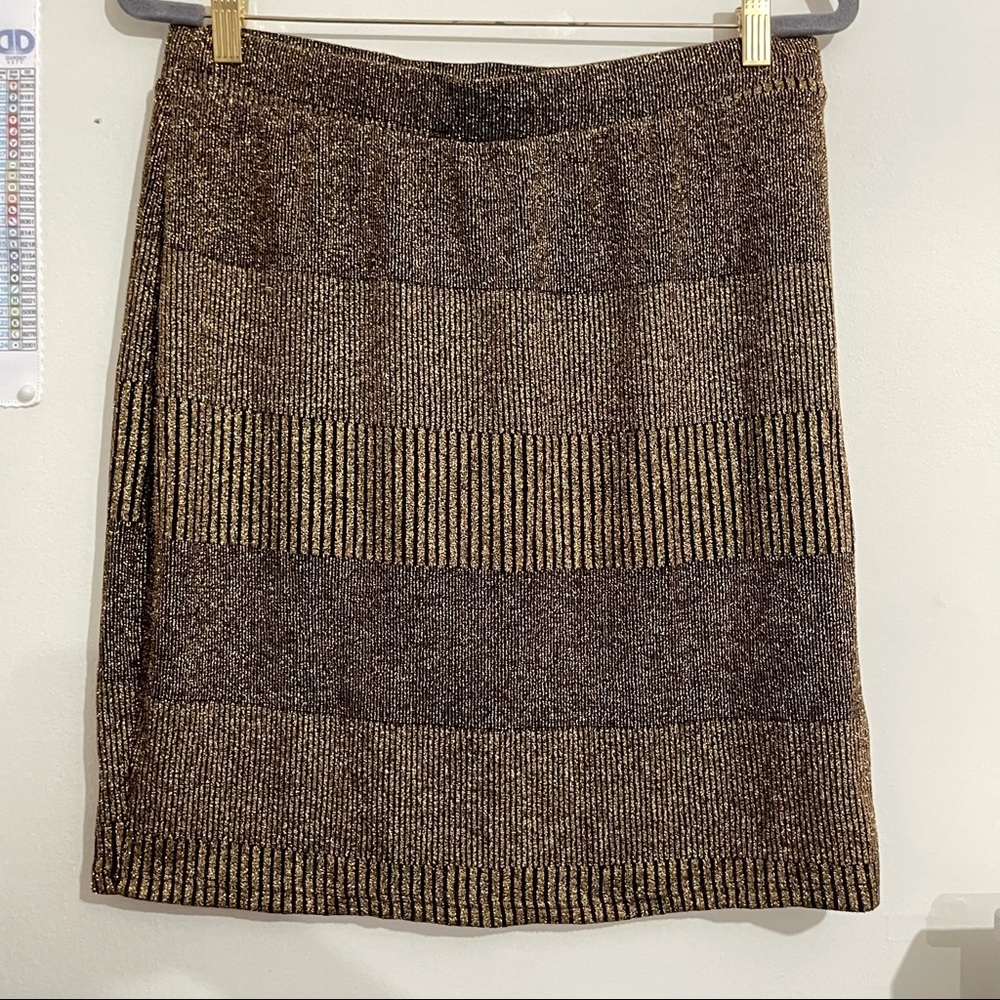 FASHION NOVA Sparkly Gold Stretch Skirt Size 2X